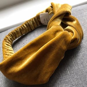 Velvet headband